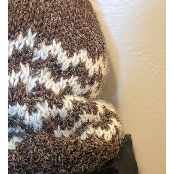 Pistil Brown/Cream ZigZag Print Knit Faux Fur Pom Pom Beanie - Picture 8 of 8